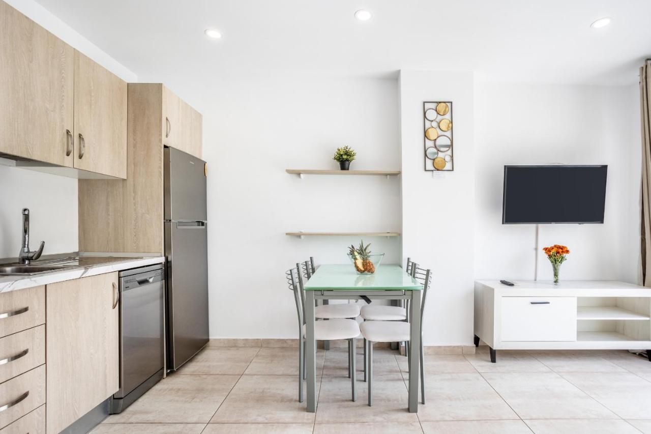 Family Home Near Ocean Los Cristianos Lovetenerife Arona  Extérieur photo